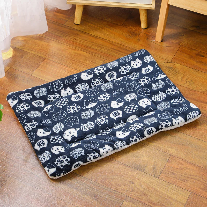 Thick Flannel Pet Sleeping Mat for Dogs & Cats